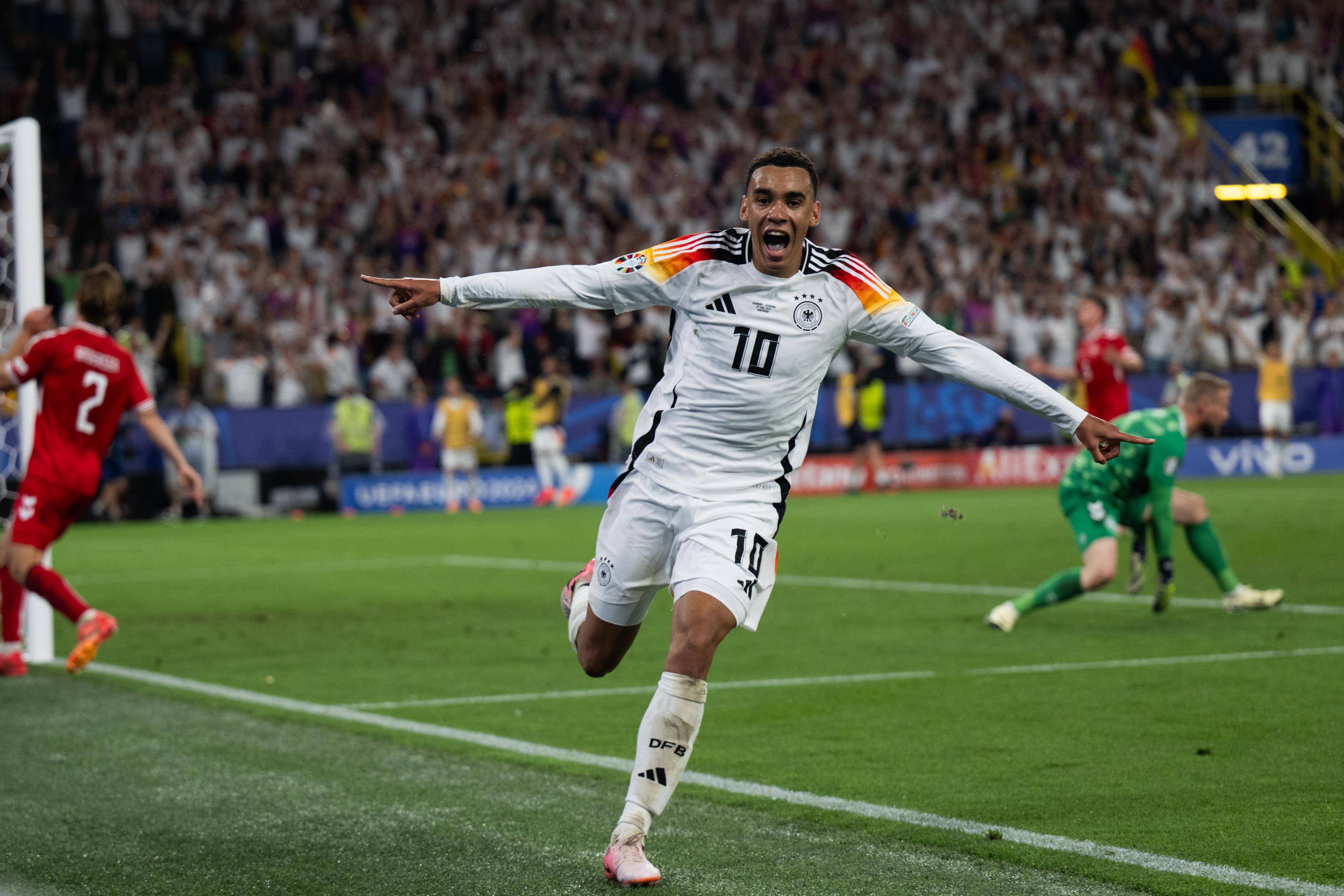 为球队撕开 为球队撕开